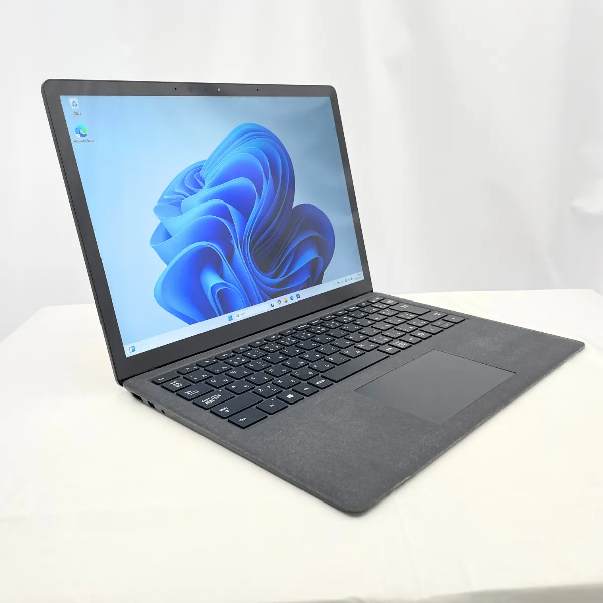 最大6か月間 無料保証 │ Microsoft Suface Laptop 2 ( Core i7 / メモリ8GB / 13.5インチ / タッチパネル ) │ Office＆セキュリティソフト付属 │ 保証付き中古パソコンならコレダ