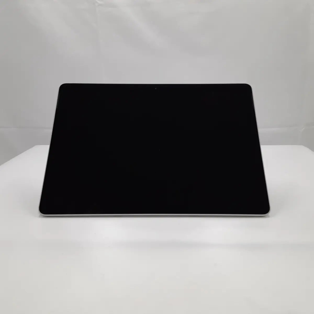 Microsoft Surface Go 2 │ Windows11 │ 保証付き再生中古PC │ メモリ8GB 10.5インチ │ Office付き