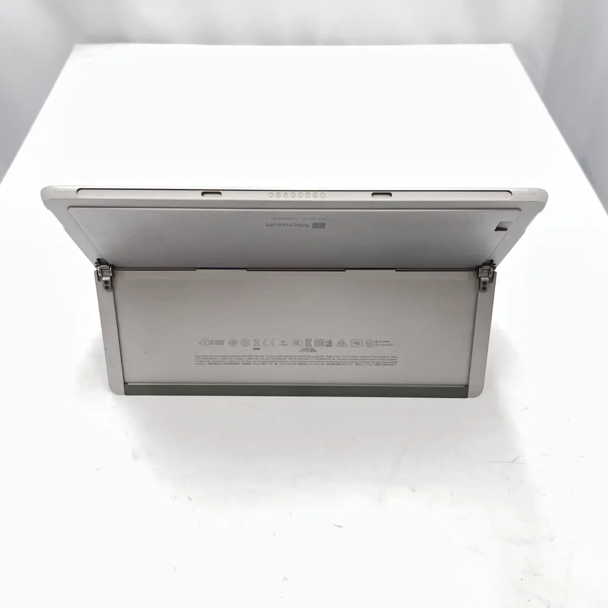 Microsoft Surface Go 2 │ Windows11 │ 保証付き再生中古PC │ メモリ8GB 10.5インチ │ Office付き