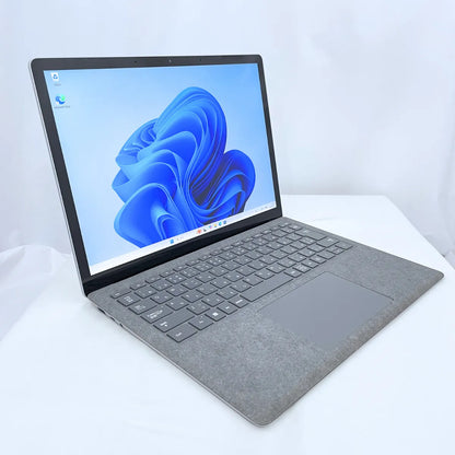 Microsoft Surface Laptop 5 (Corei5-12世代 / メモリ8GB / 13.5インチ / タッチパネル)