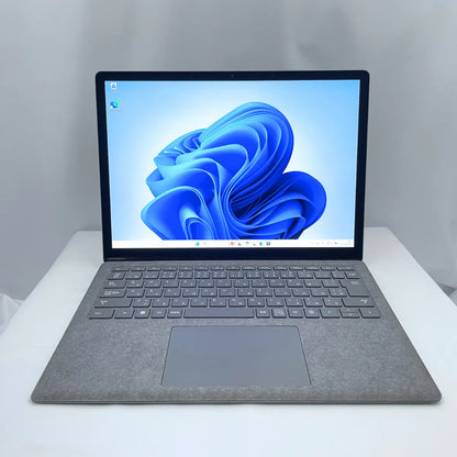 Microsoft Surface Laptop 5 (Corei5-12世代 / メモリ8GB / 13.5インチ / タッチパネル)