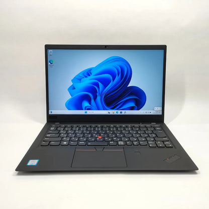 Lenovo ThinkPad X1 Carbon 2018（Corei5/メモリ8GB/SSD256GB/14インチ)