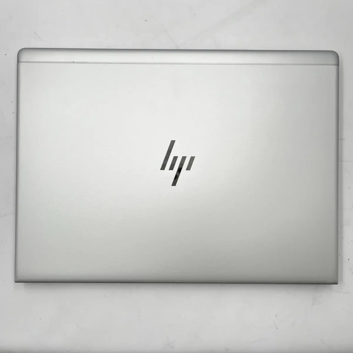 HP EliteBook 830 G5（Corei7 13.3インチ） │ 保証付き中古パソコン│ Windows11 │ シルバー