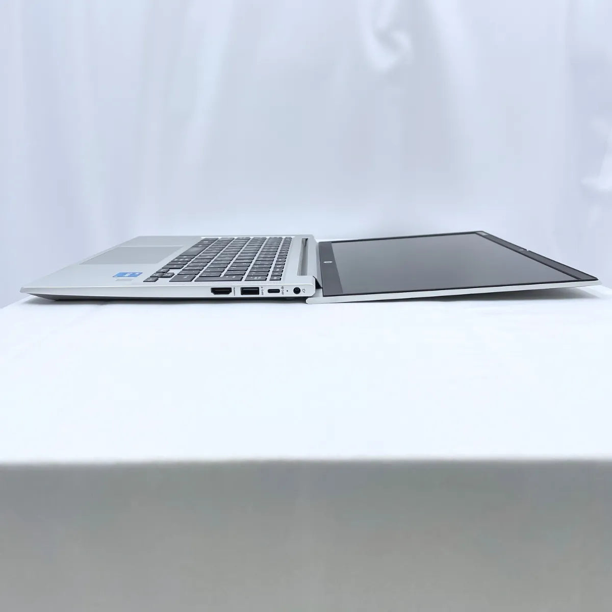 HP ProBook 430 G8  ( Corei5-11世代 / メモリ8GB / 13.3インチ )