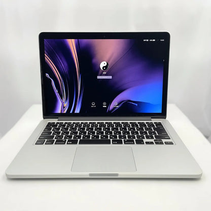 【特別価格提供品】Apple MacBook Pro（Corei7 / メモリ8GB / 13.3インチ）