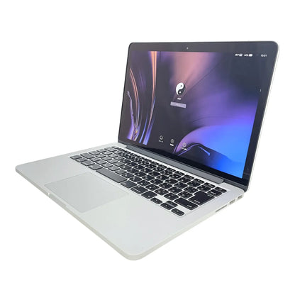 【特別価格提供品】Apple MacBook Pro（Corei7 / メモリ8GB / 13.3インチ）