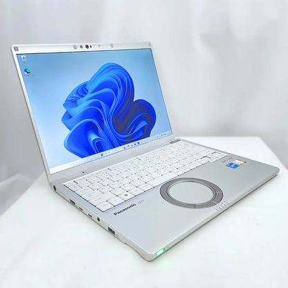 Panasonic Let's note LV1( Core i5-11世代 / メモリ16GB / 14インチ)