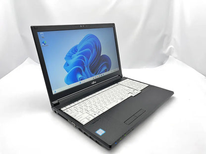 富士通 LIFEBOOK A579/BX（Corei5 / メモリ8GB / 15.6インチ / テンキーあり）