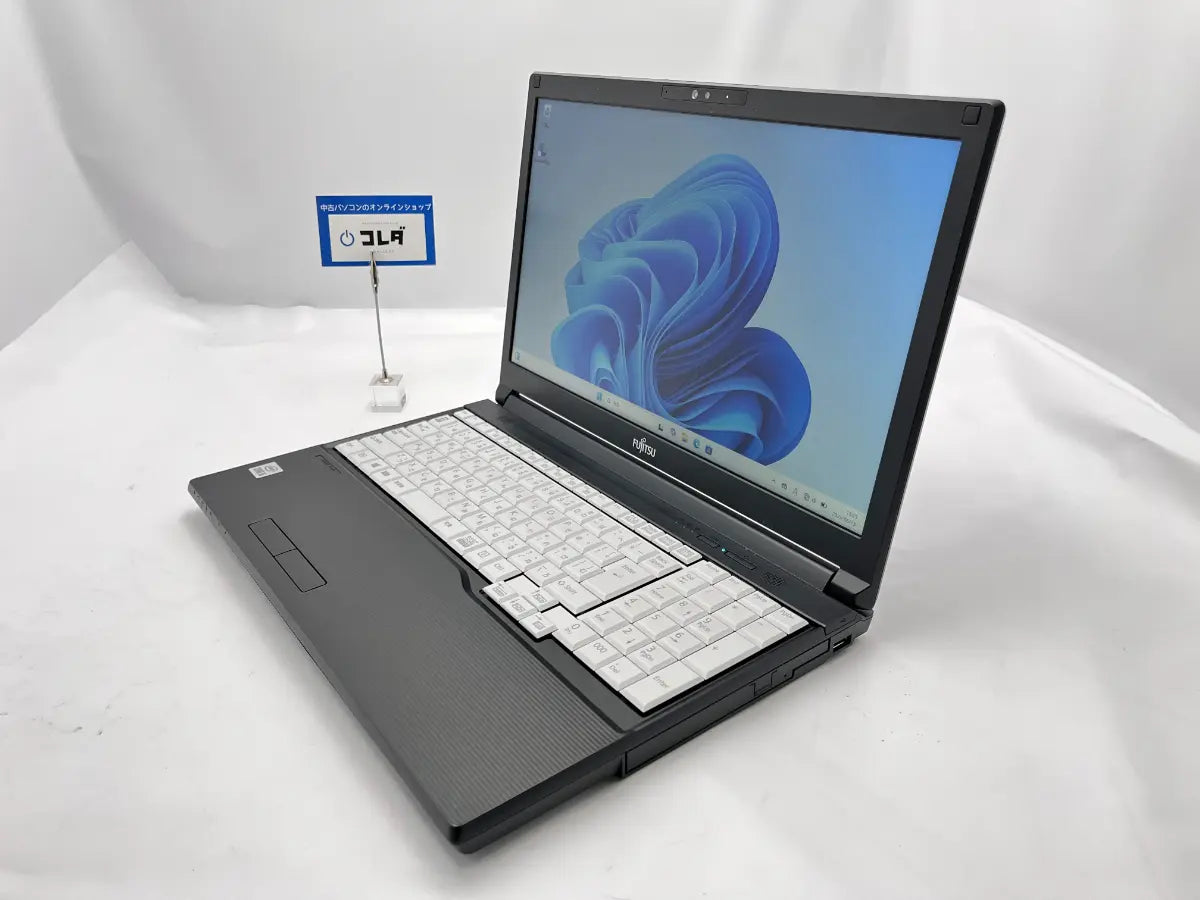 富士通 LIFEBOOK A5510/FX │ Core i5 ベーシックモデル │ 15.6インチ │ 最大6ヶ月保証付き再生PC
