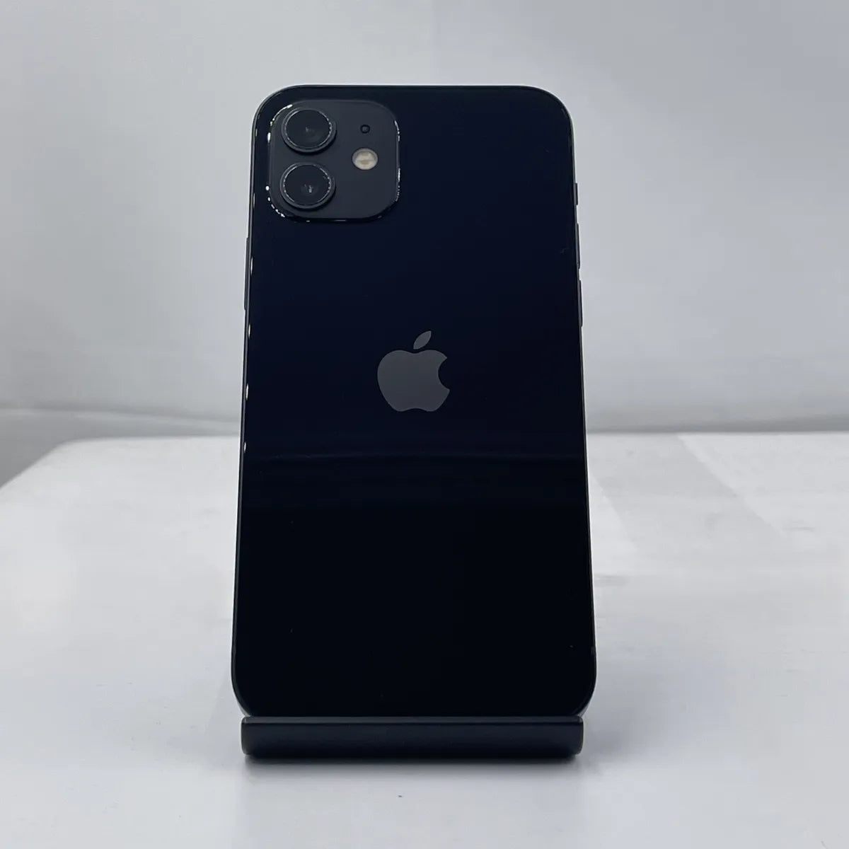 【歳末＆新春SALE】iPhone 12 64GB SIMフリー （ブラック）※再生品