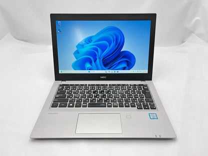 最大6ヶ月無料保証  NEC VersaPro PC-VKM17BZC3  Windows11 初期設定済再生PC   軽量小型モバイル