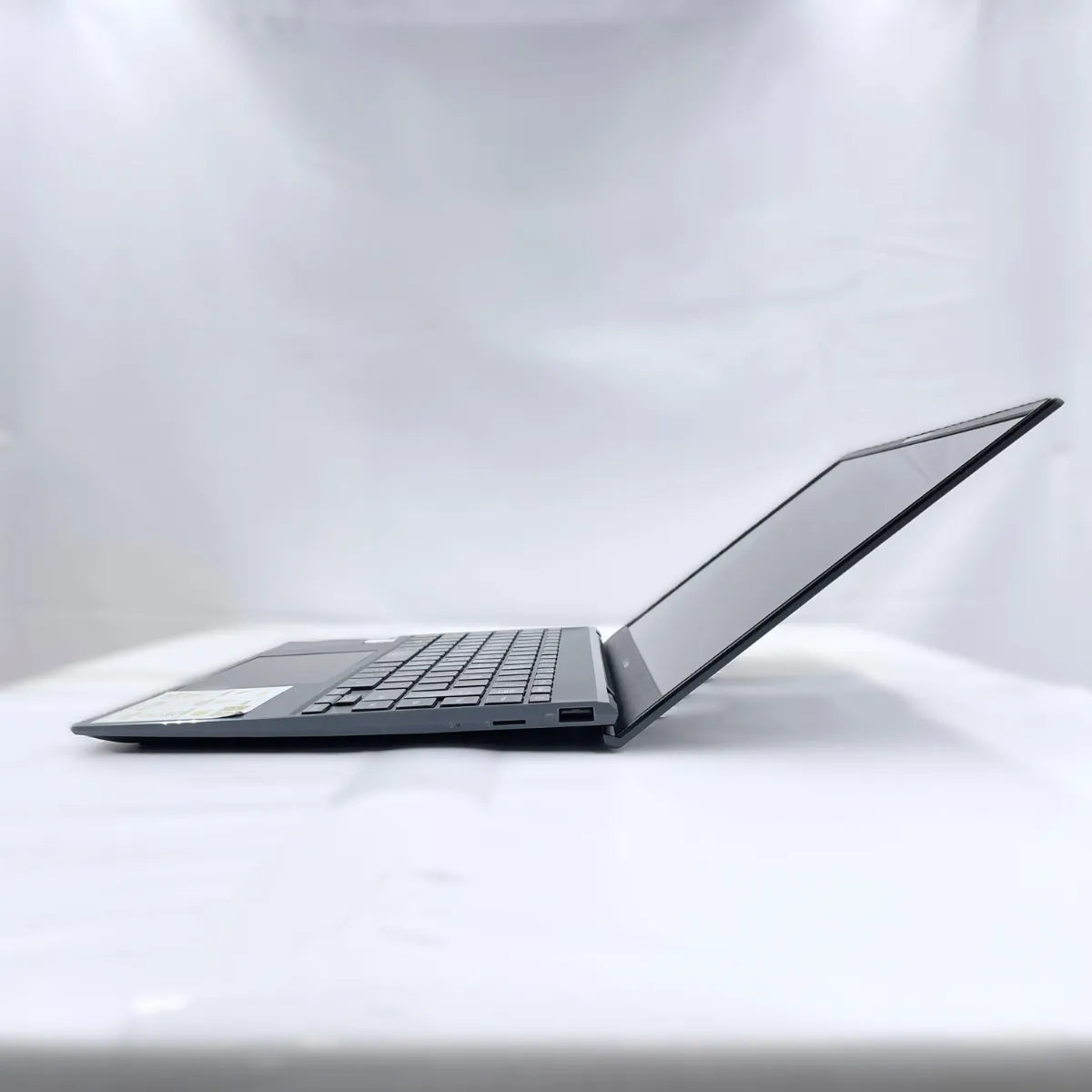 最大 6ヶ月間 無料保証 │ 【特別価格提供品】ASUS ZenBook UX325E Notebook PC ( Corei5-11世代 / メモリ8GB / 13.3インチ / SSD512GB） │ Office＆セキュリティソフト付属 │ 保証付き中古パソコンならコレダ