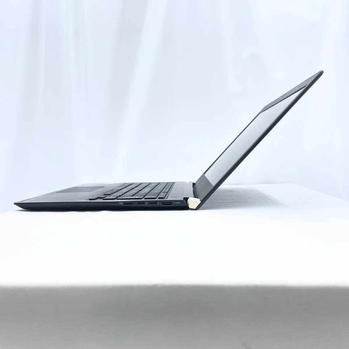 dynabook U63/FS（Corei5 / メモリ8GB / 13.3インチ）
