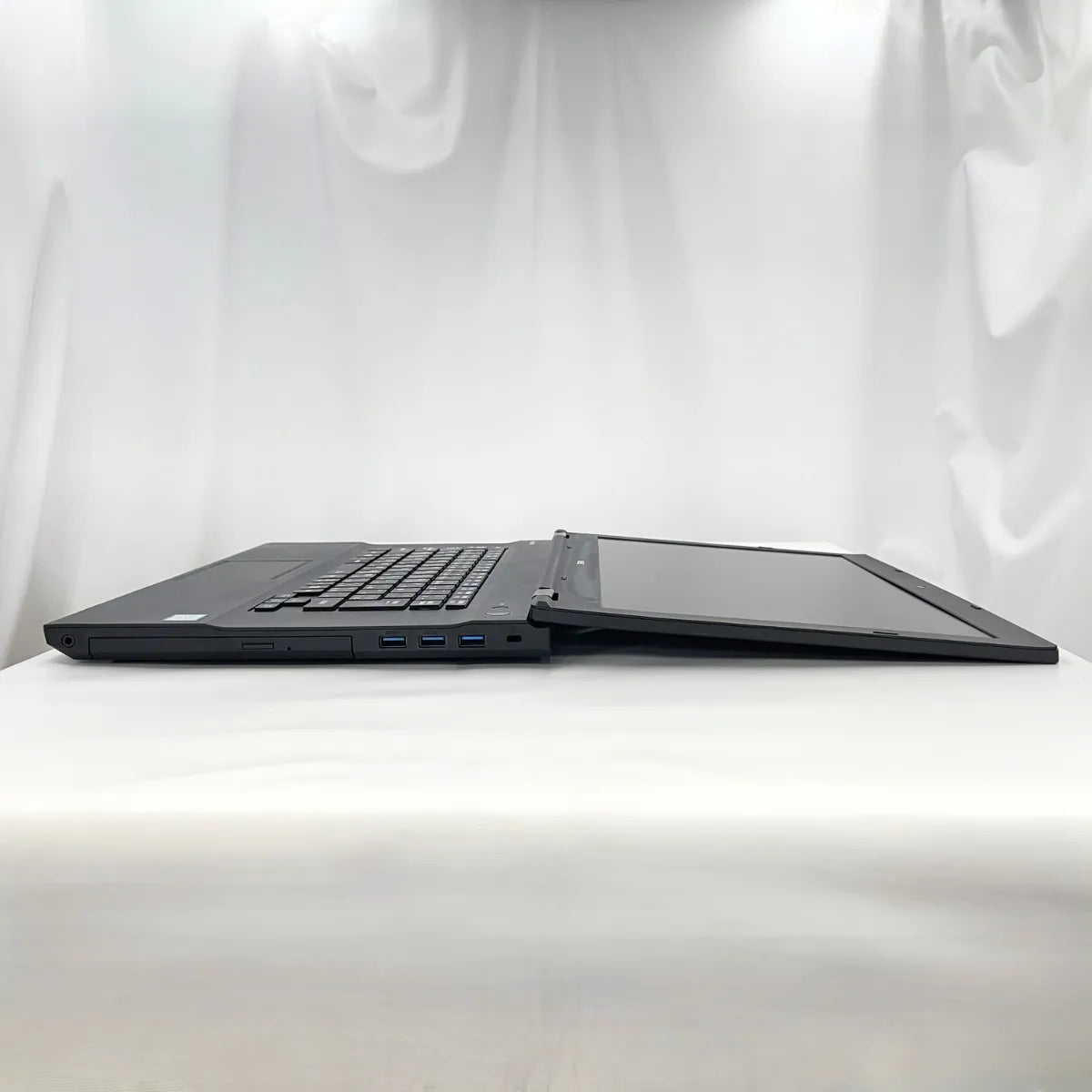 NEC VersaPro PC-VKT16XZG4 ( Corei5 / メモリ8GB / 15.6インチ / DVD-ROM )